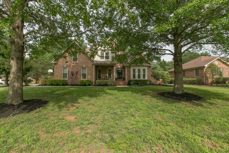 907 Tudor Ct, Murfreesboro, TN 37129