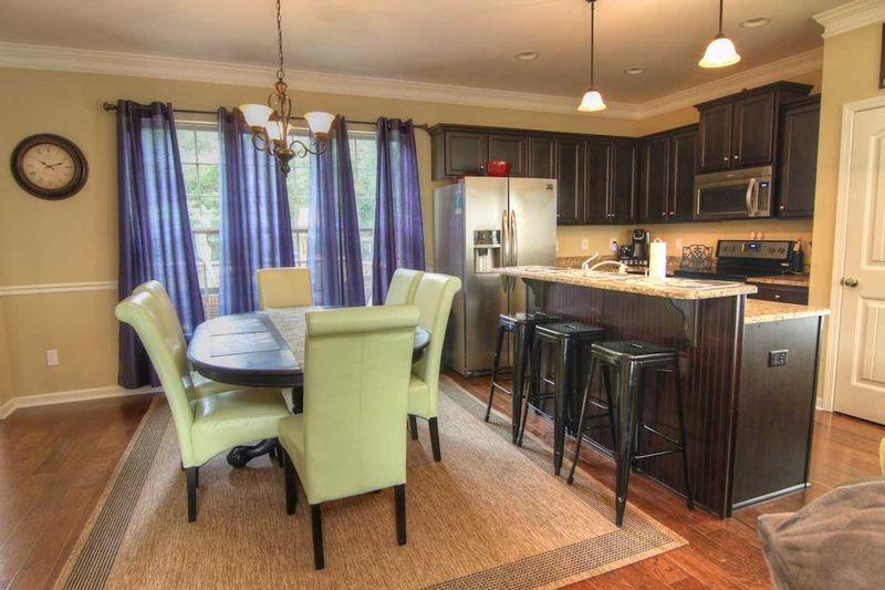 2052 Audubon Ln, Murfreesboro, TN 37128
