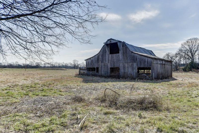 1003B Franklin Rd, Gallatin, TN 37066