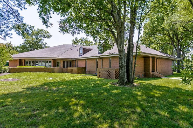 525 N University St, Murfreesboro, TN 37130