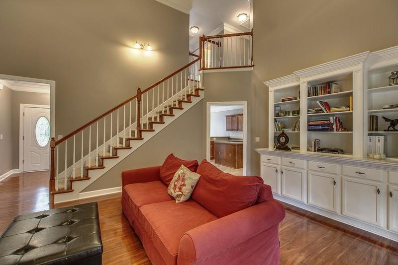 2209 Oakside Ct, Murfreesboro, TN 37128