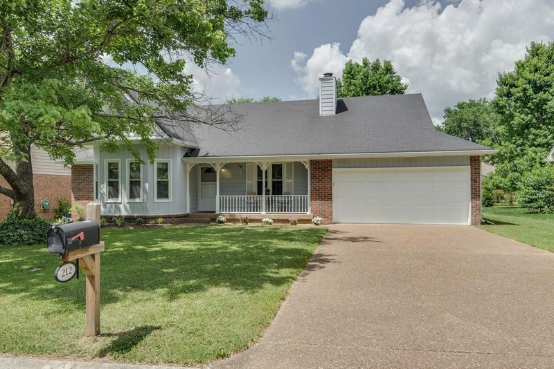 212 Jennette Pl, Franklin, TN 37064