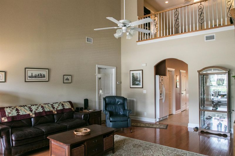 3021 Michalean Dr, Murfreesboro, TN 37128