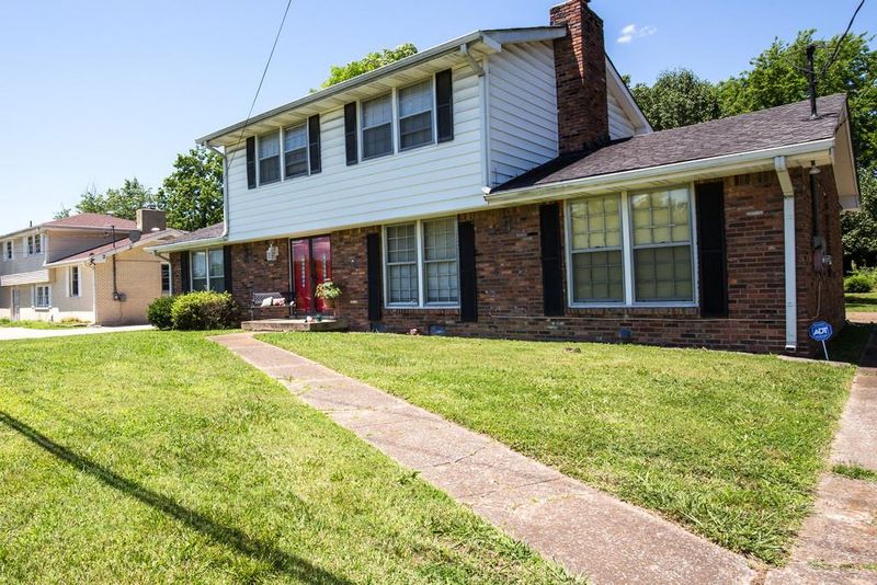 201 Bell Rd, Nashville, TN 37217