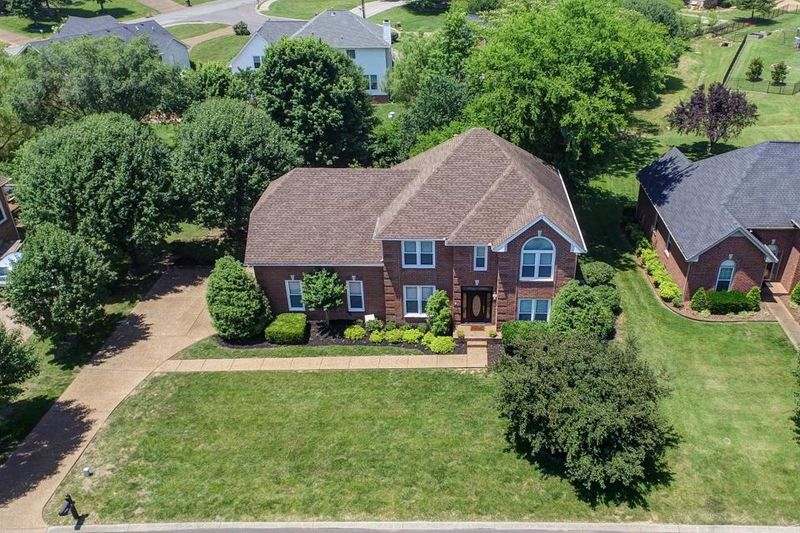 105 Wyncrest Ct, Hendersonville, TN 37075