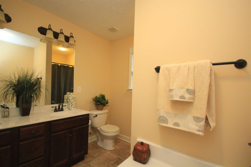 113 Cumulus Ct, Murfreesboro, TN 37127
