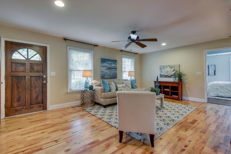 807 Edwards Dr, Franklin, TN 37064