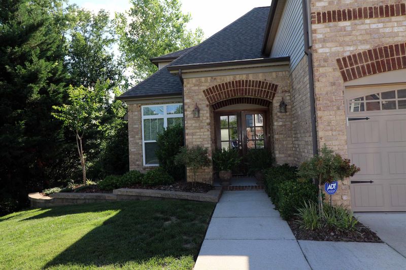 903 Legacy Park Rd, Mount Juliet, TN 37122