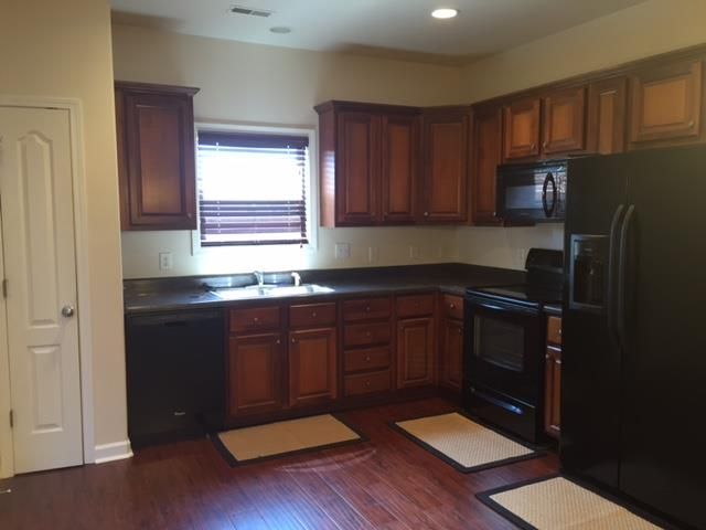 5005 Pelican Ct, Spring Hill, TN 37174