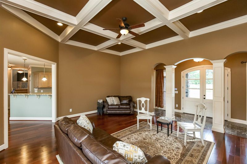 959 Horn Springs Rd, Lebanon, TN 37087