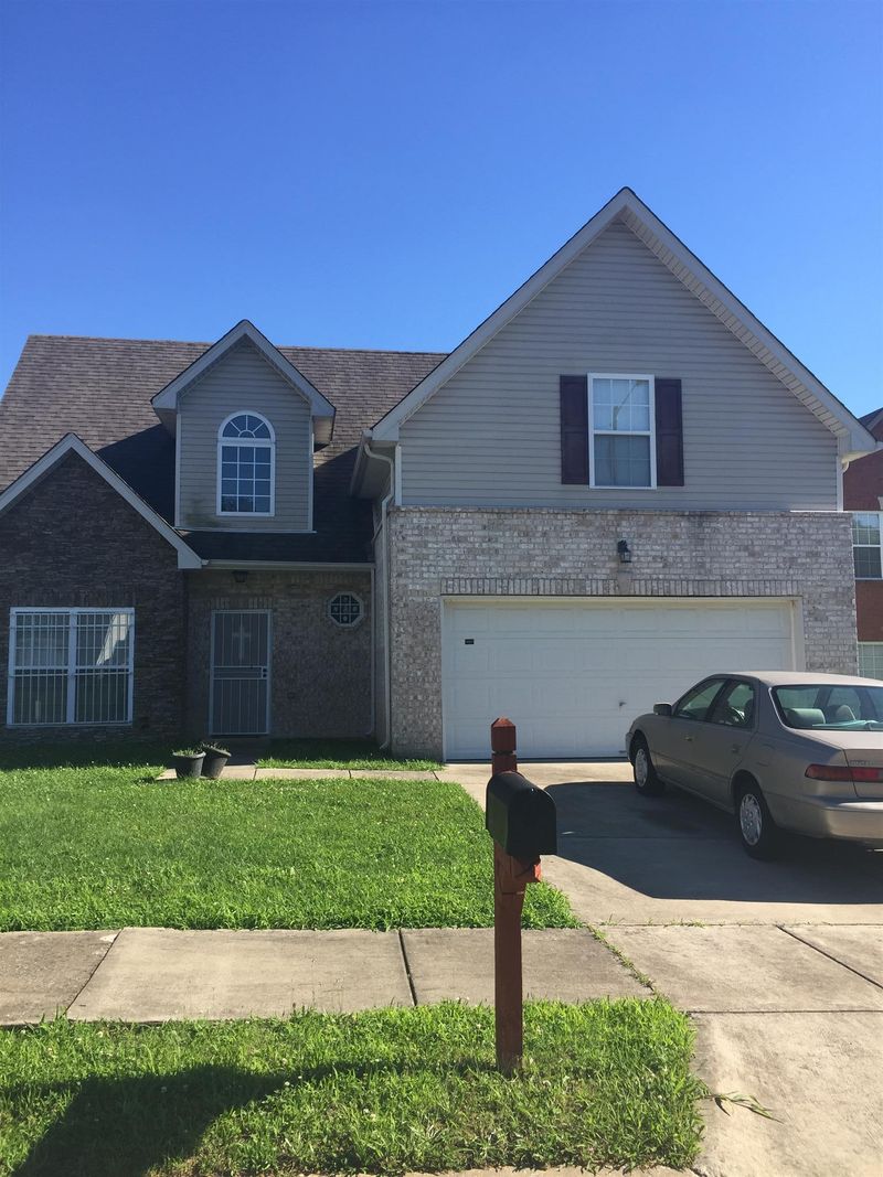2869 Evergreen Ridge Pt, Nashville, TN 37217