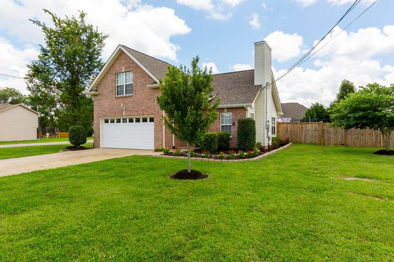 1339 Lone Oak Rd, Mount Juliet, TN 37122