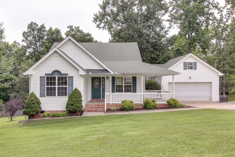 116 Coach Dr, White Bluff, TN 37187