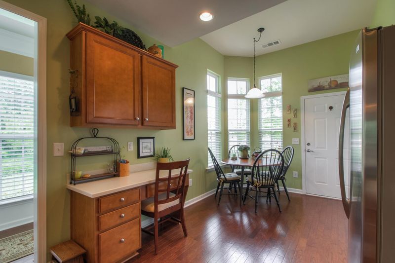 379 Blockade Ln, Mount Juliet, TN 37122