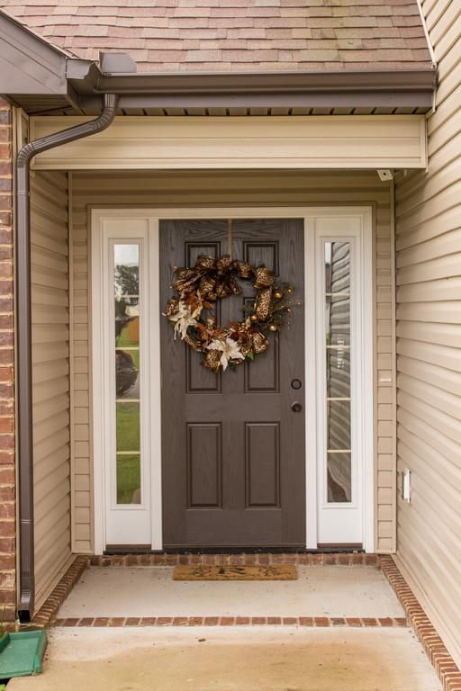 105 Gateway Ct, Murfreesboro, TN 37127