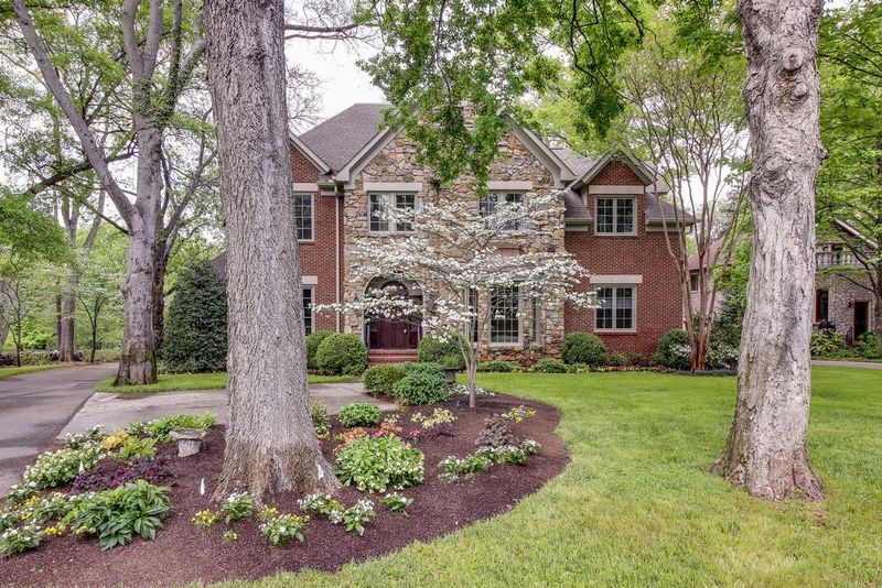 3132 Forrest Park Ave, Nashville, TN 37215