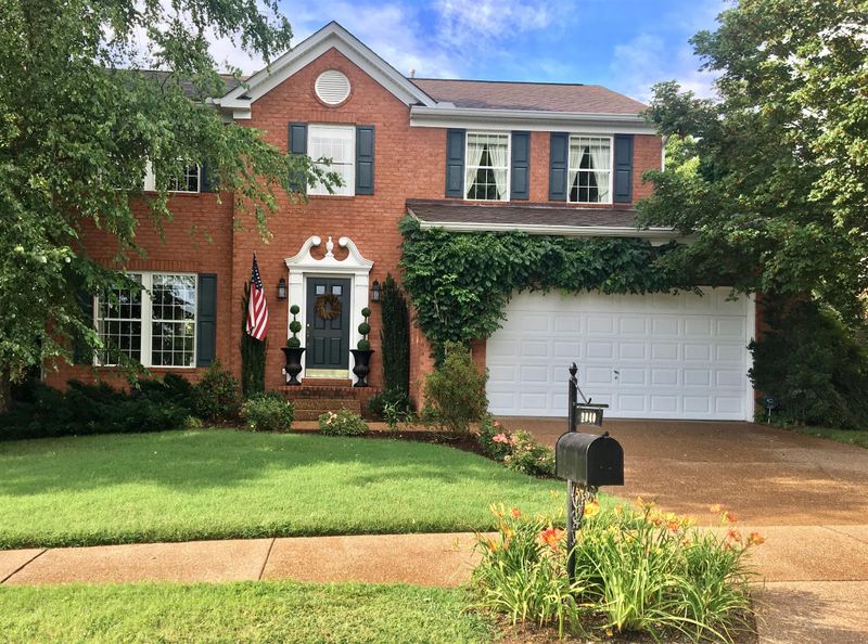 2040 Harvington Dr, Franklin, TN 37069