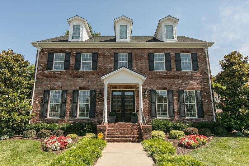 2739 Crowne Pointe Dr, Murfreesboro, TN 37130