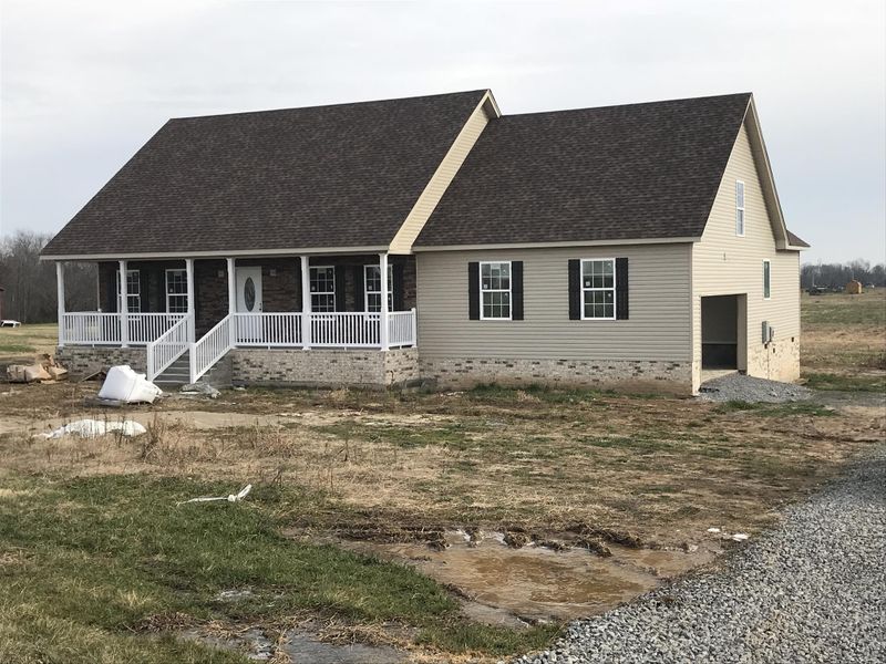 5383 East Robertson Rd, Orlinda, TN 37141