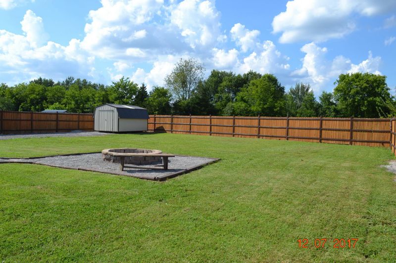 414 Gateway Dr, Murfreesboro, TN 37127
