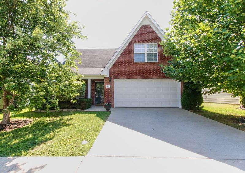 844 Kanatak Ln, Murfreesboro, TN 37128