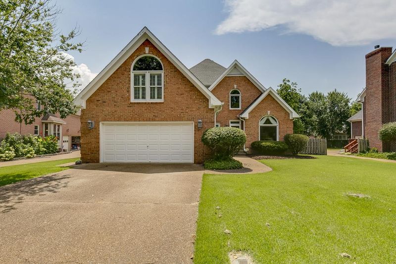 416 Forrest Park Cir, Franklin, TN 37064
