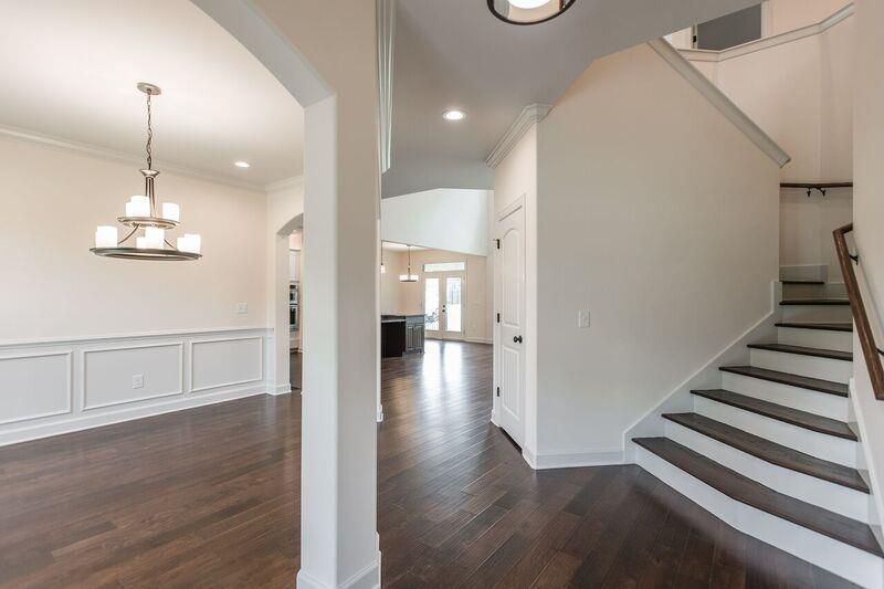 100B Saint Andrews Dr, Hendersonville, TN 37075