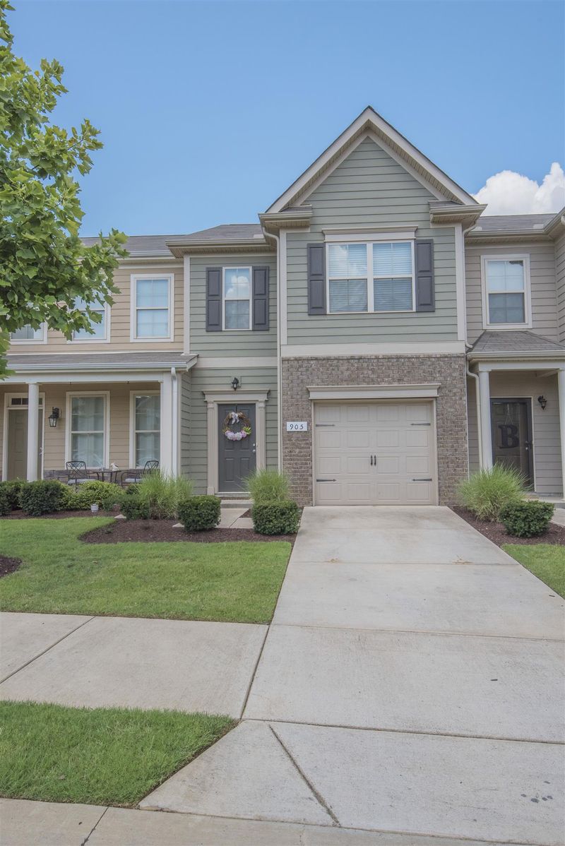 905 Battleview Pl, Murfreesboro, TN 37128