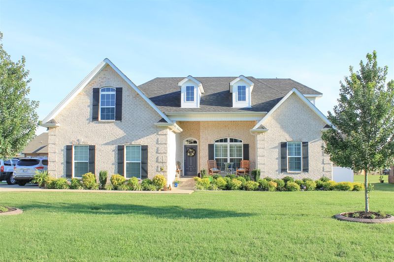 4314 Whirlaway Dr, Murfreesboro, TN 37127
