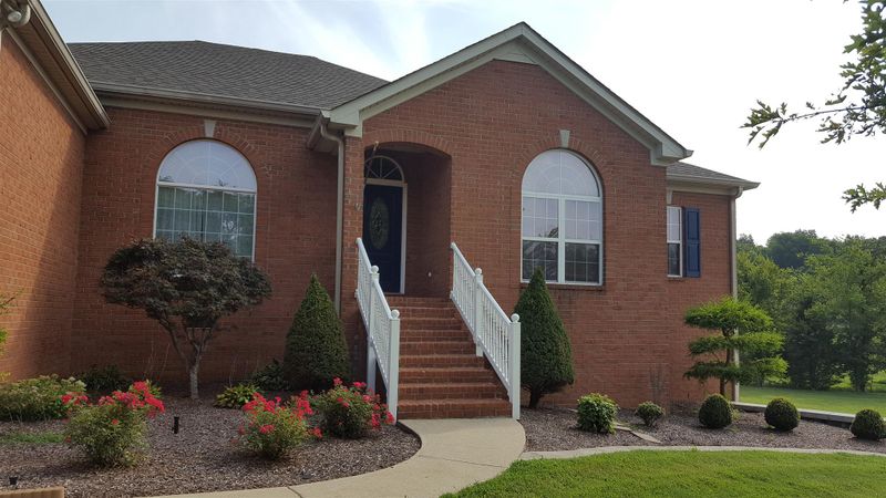 800 Gina Ct, Mount Juliet, TN 37122