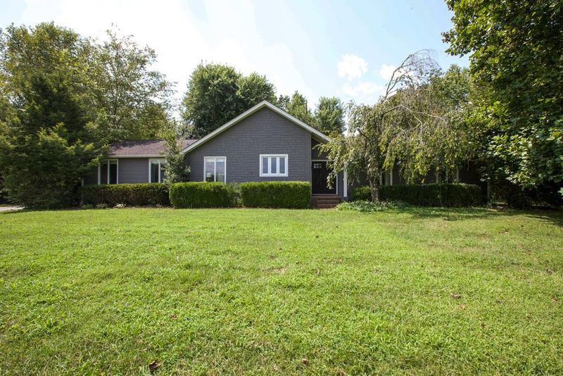 856 Lewisburg Pike, Franklin, TN 37064