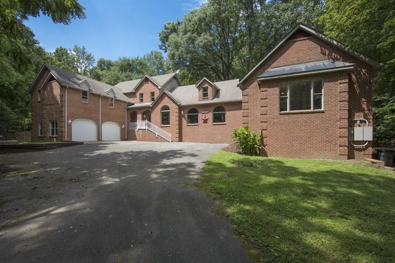 6472 Peytonsville Arno Rd, College Grove, TN 37046
