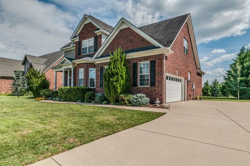 1908 Marian Ln, Murfreesboro, TN 37129