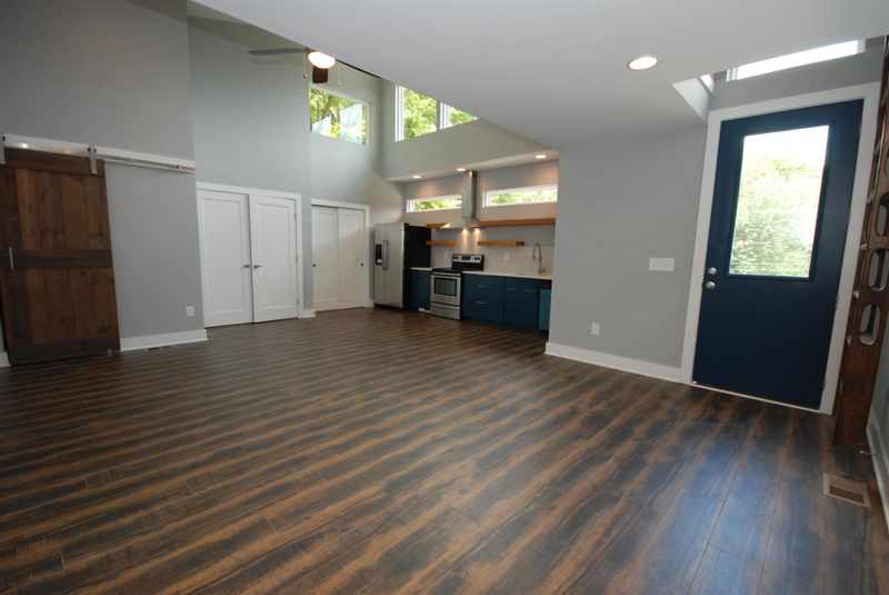 3207 Curtis St, Nashville, TN 37218