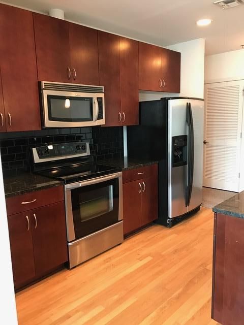 301 Demonbreun St Unit 704, Nashville, TN 37201