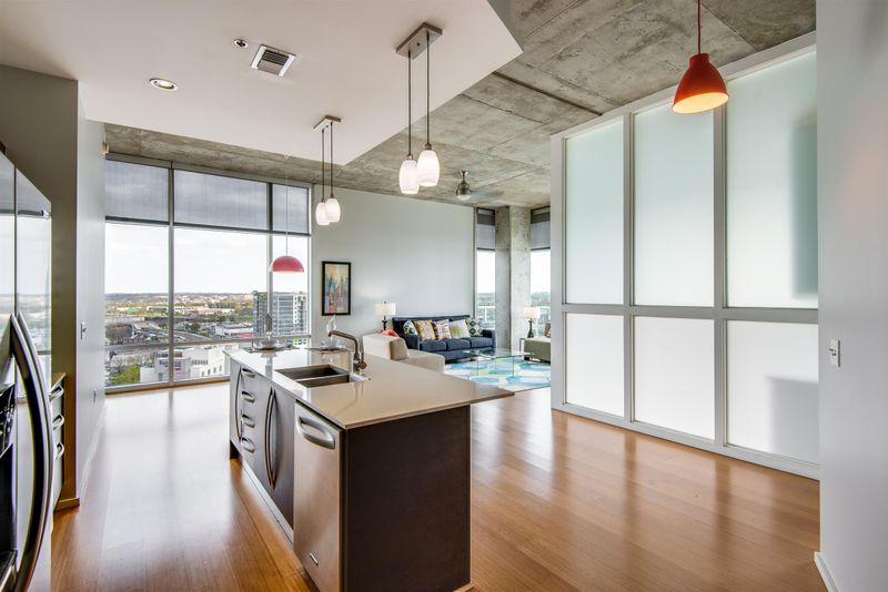 700 12th Ave S Unit 1206, Nashville, TN 37203