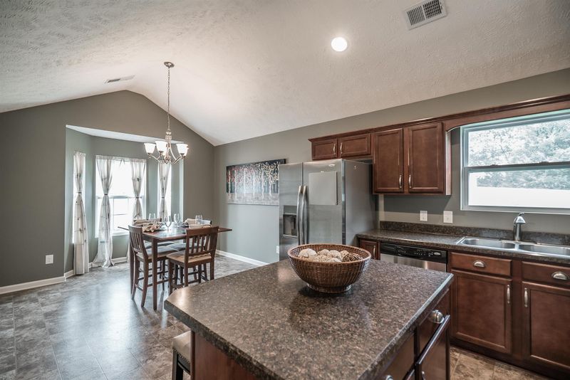 151 Pierre Pl, White House, TN 37188