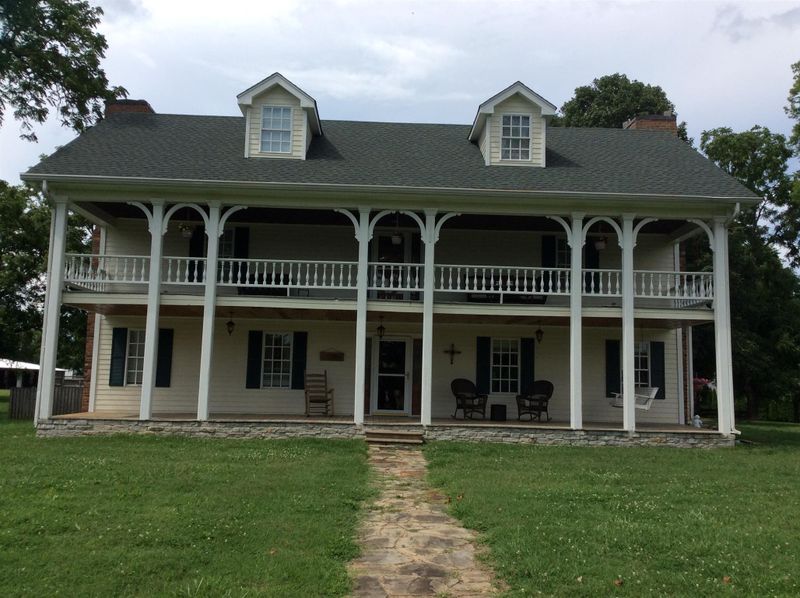 3867 Asbury Rd, Murfreesboro, TN 37129