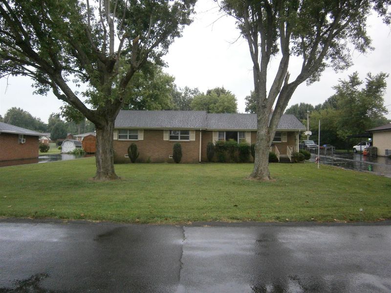 406 Sam Houston Dr, Lebanon, TN 37087