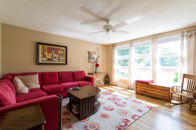 215 Ligon Dr, Lebanon, TN 37087