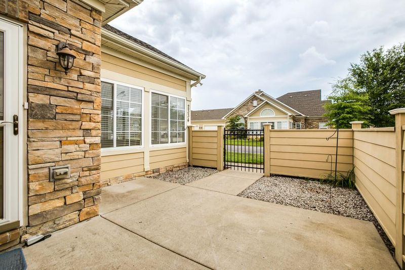 2334 Bridgeway St, Murfreesboro, TN 37128