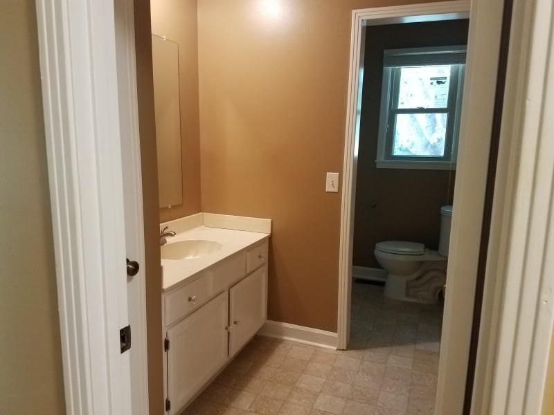 203 Lee Dr, Springfield, TN 37172