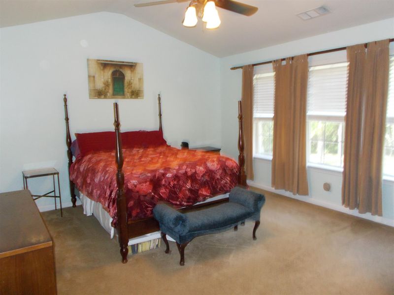 2214 Cardiff Ln, Mount Juliet, TN 37122