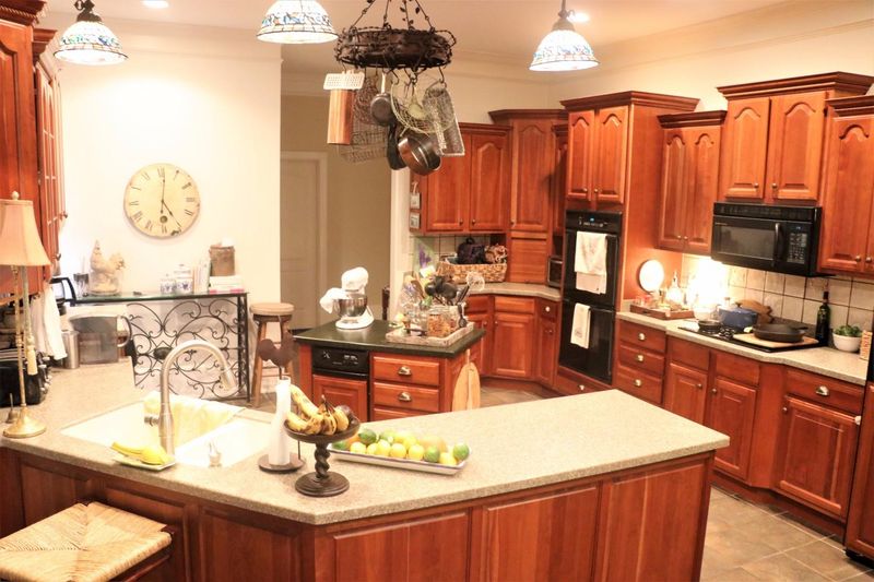 100 Alpine Ct, Franklin, TN 37069