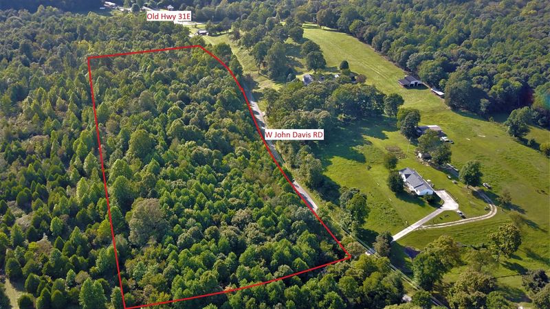 0 W John Davis Rd, Westmoreland, TN 37186