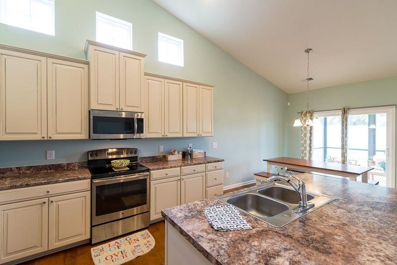 2912 Shellsford Cir, Murfreesboro, TN 37128