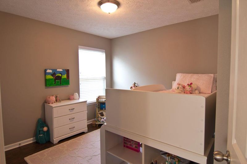 1910 Odessa Ave, Murfreesboro, TN 37128