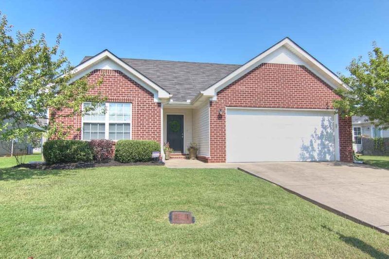1910 Odessa Ave, Murfreesboro, TN 37128