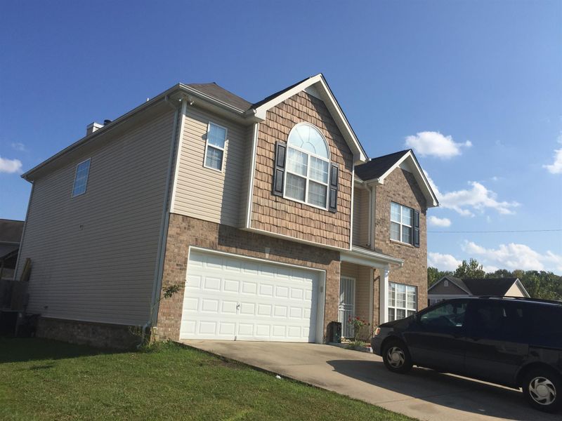 4225 Sandstone Dr, Antioch, TN 37013