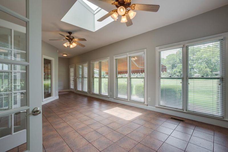 115 Black Hawk Way, Murfreesboro, TN 37127